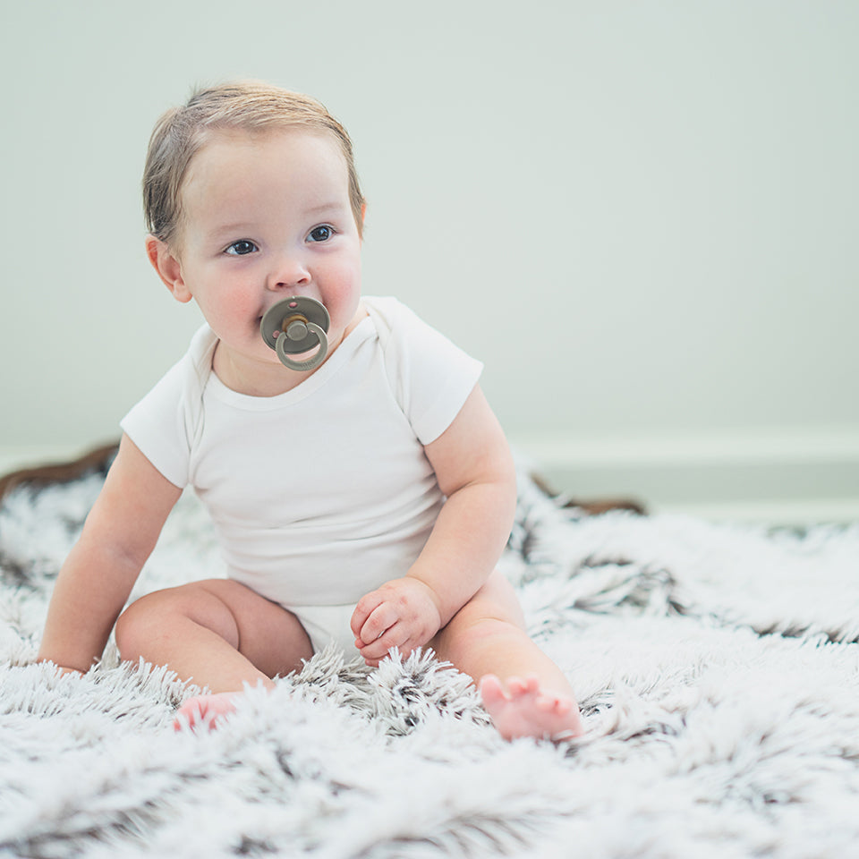 baby-bodysuits-white-06